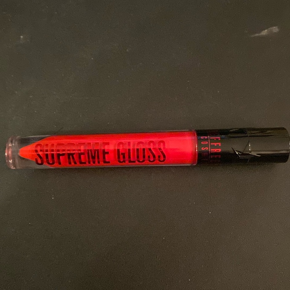 NWOB Jeffree Star Cosmetics Red Supreme Gloss